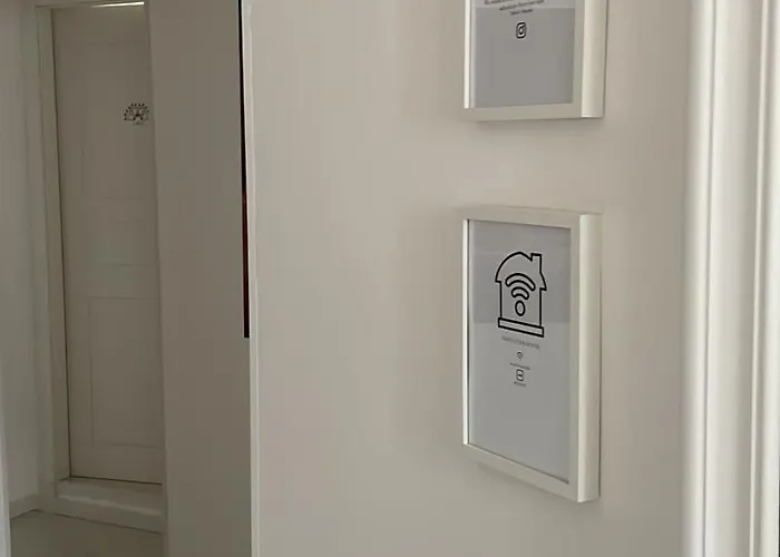 Parini Bed & Breakfast *